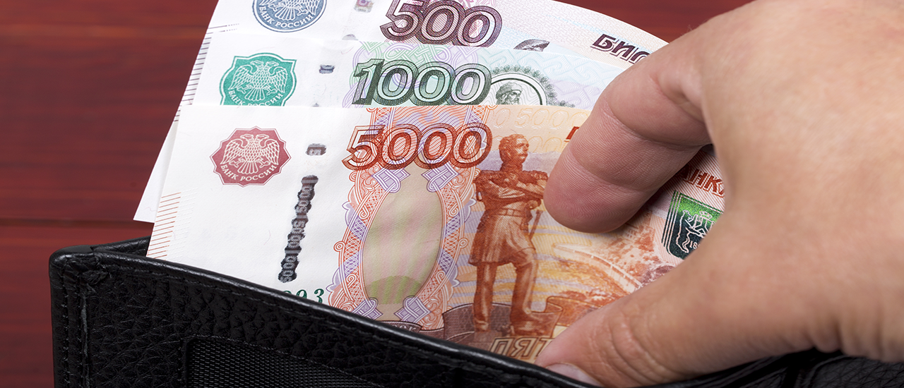 Сколько денег из зарплаты могут списывать приставы