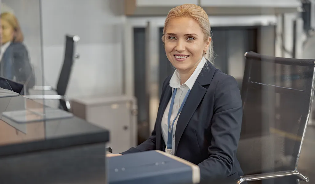 Понимаем с кем вообще разговаривать — с банком или со страховой