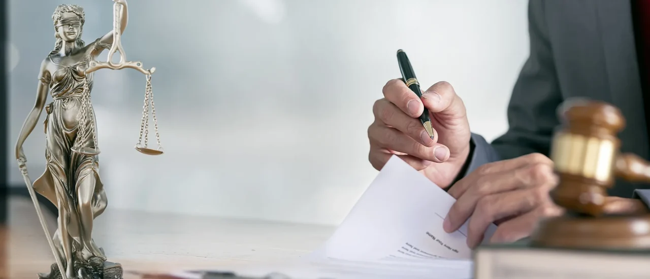 Отказ от использования исполнительной надписи нотариуса