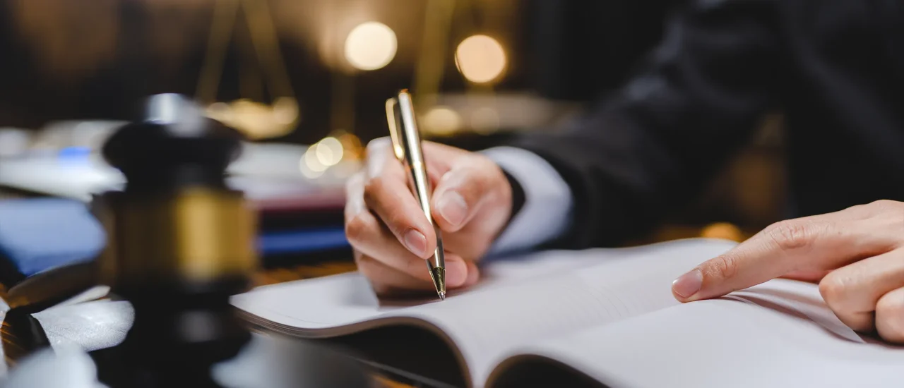 Обжалование исполнительной надписи нотариуса