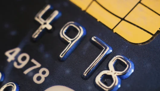 Арестовывают ли судебные приставы карты Райффайзенбанка